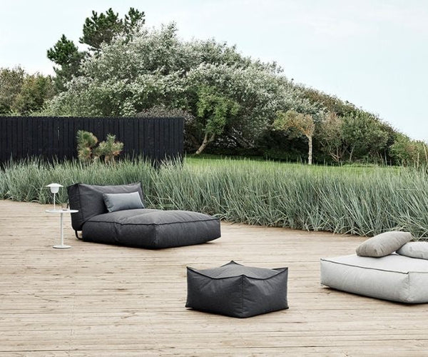 "STAY a little longer" op de daybedden van Blomus