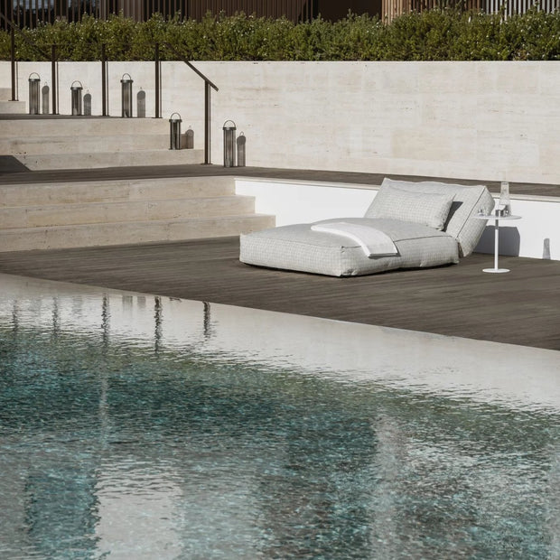 <h2>Stay daybeds</h2>