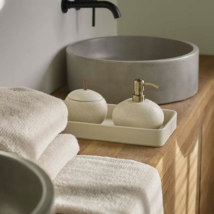 Aquanova Ugo accessoires - Lotus tray - Athena handdoeken - www.bath-living.com