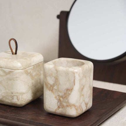 Aquanova Blake beker en beautybox - Ebony tray en spiegel - www.bath-living.com