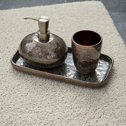 Aquanova Loa linen - Ugo accessoires Bronze - www.baht-living.com