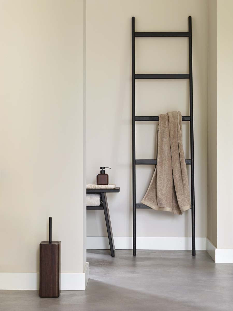 Aquanova asciugamano ladder Mink quercia nera – Bath&Living