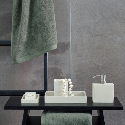 Aquanova Moon accessoires kleur Linen-16, London handdoeken Forest-269 - www.bath-living.com