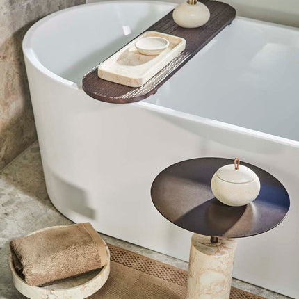 Aquanova Bake bijzettafel en tray - Ugo zeepaccessoires - Ostra badplank - Yuna badmat - www.bath-living.com