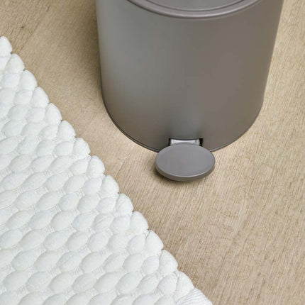 Aquanova Raf pedaalemmer Ash - Maks badmat Ivory - www.bath-living.com