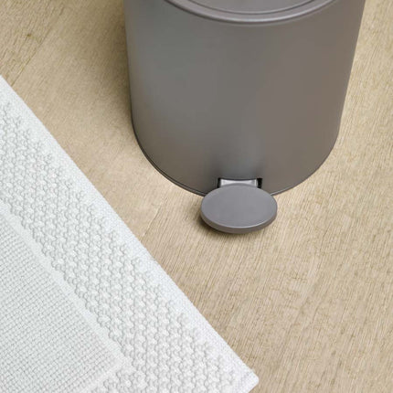 Aquanova Raf pedaalemmer Ash - Yuna badmat Jasmin - www.bath-living.com