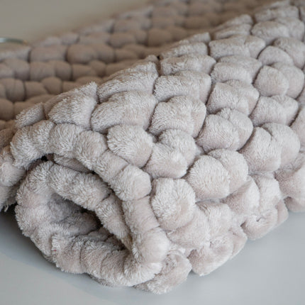 Aquanova badmat Onyx - kleur Greige, grijs/beige - www.bath-living.com