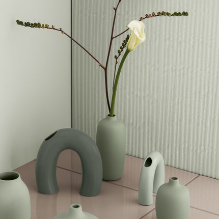 Blomus vazen groen - Ceola vaas Desert Sage - www.bath-living.com
