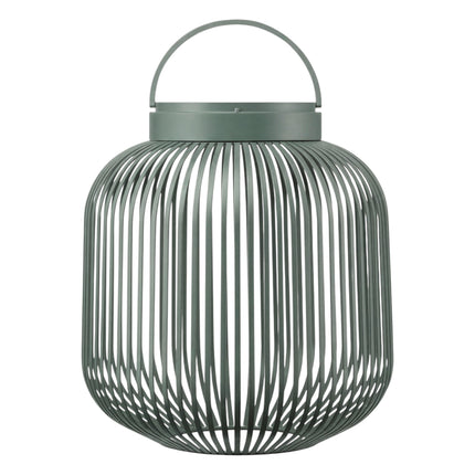 Middelgrote groene lantaarn met oplaadbare led lamp van Blomus Lito met moderne uitstraling en verticale lijnen