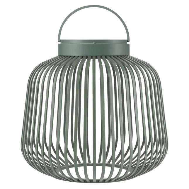 Kleine groene lantaarn met oplaadbare led lamp van Blomus Lito met moderne uitstraling en verticale lijnen