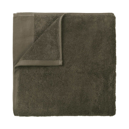 Blomus RIVA badlaken / strandlaken (69252) - kleur Agave Green  - www.bath-living.com