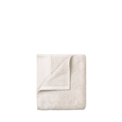 Blomus RIVA set/2  gastendoekjes (69239) - kleur Moonbeam - www.bath-living.com