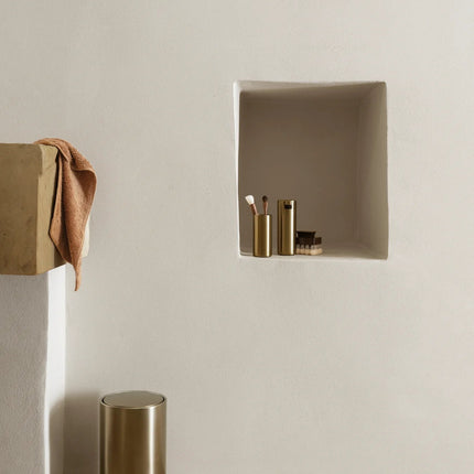 Blomus pedaalemmer, zeepdoseerder en beker Modo - kleur Brass - www.bath-living.com