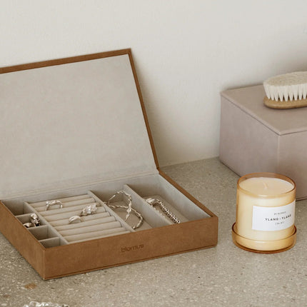 Blomus sieradendoos Sahla - kleur Indian Tan - www.bath-living.com