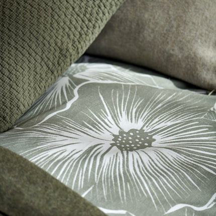 Vandyck dekbedovertrek Bloomline met spreien Pure 82 en Home Serina - www.bath-living.com