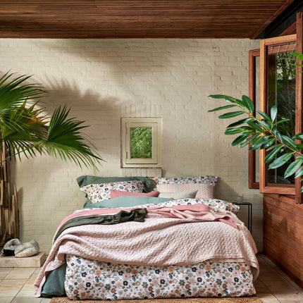 Vandyck dekbedovertrekken Folienne & Cotton Dream - spreien Pure 10 en Home Bellavita - www.bath-living.com