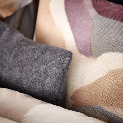 Vandyck Nightbloom dekbedovertrek met Home Serina kussensloop Blue Ink - www.bath-living.com