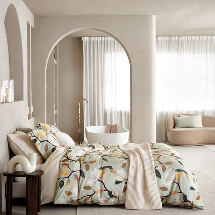 Vandyck dekbedovertrek Twiggy Pistache & Washed Cotton Cream Tan - sprei Home Pique Cream Tan - www.bath-living.com