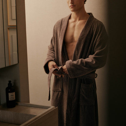 Vandyck Antonio Badjas Dark Chocoate - www.bath-living.com