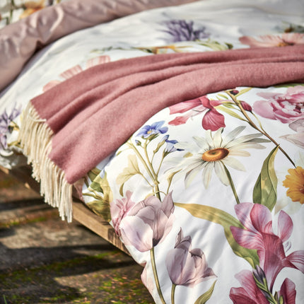 Vandyck dekbedovertrek Garden Glitz - sprei Home Bellavita - kussensloop Home Pique - www.bath-living.com