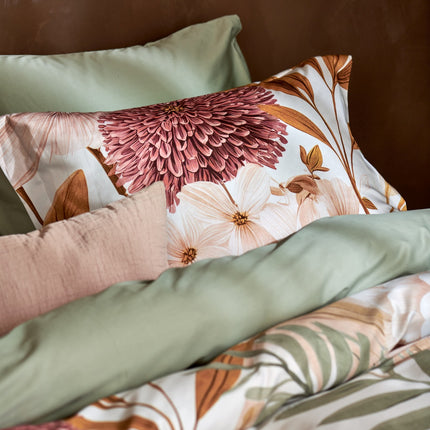 Vandyck Lunaria - Satin Luxe in Smoke Green - Pure 68 in Blush - www.bath-living.com