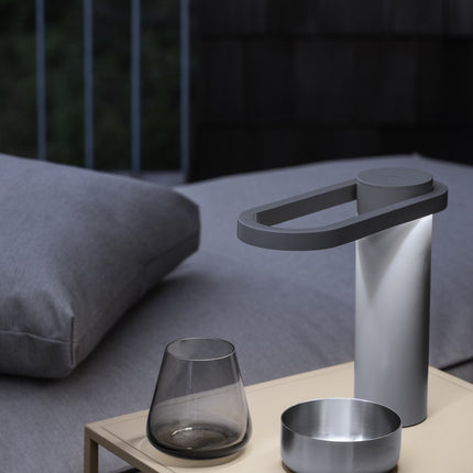 Håber bordlampe varm grå