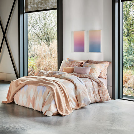 Dekbedovertrek HAPPY FEVER Apricot Blush 200x220 cm (satijnkatoen)