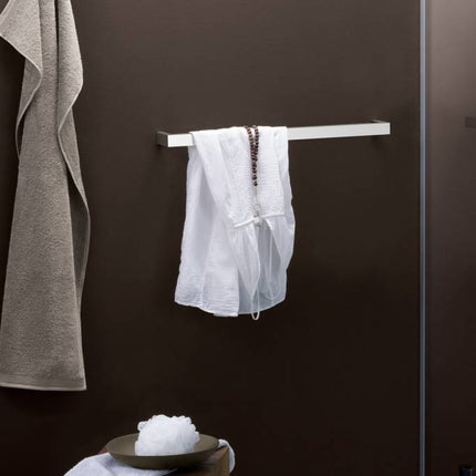 Linea håndklædestang 61,5 cm (mat)