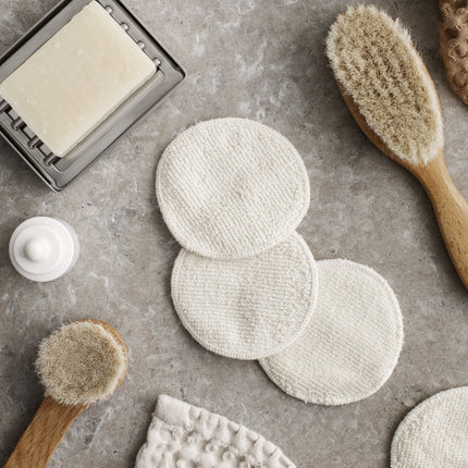 ASEA make-up pads White